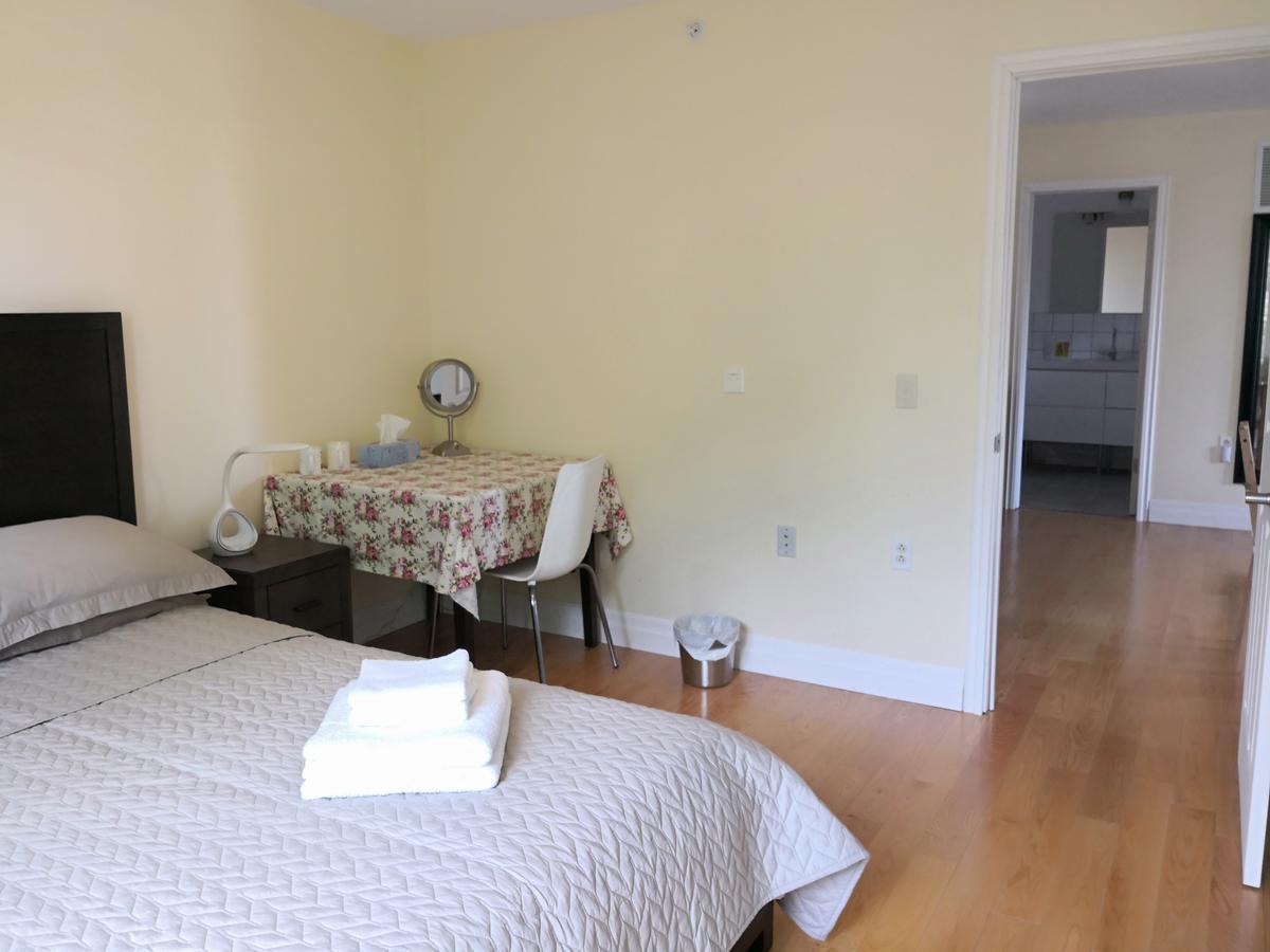 Dairy Homestay โตรอนโต ภายนอก รูปภาพ